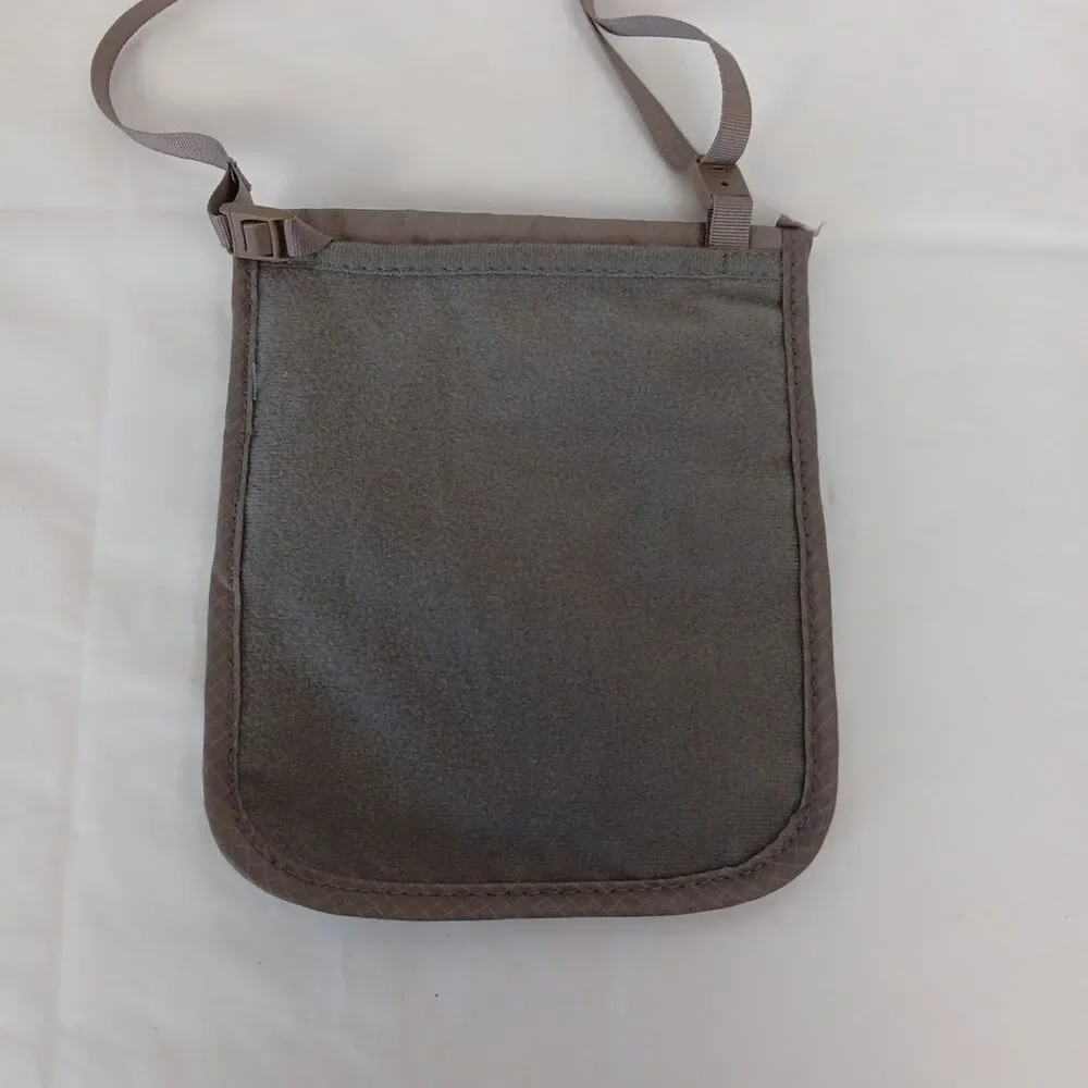 REI Co-Op Slim Neck Wallet Soft Detachable 12"-24" Strap Grey 5 Pockets Discreet - Picture 4 of 15